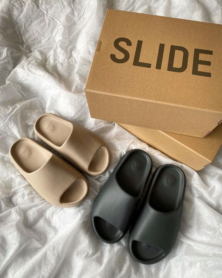 yeezy slides flipkart